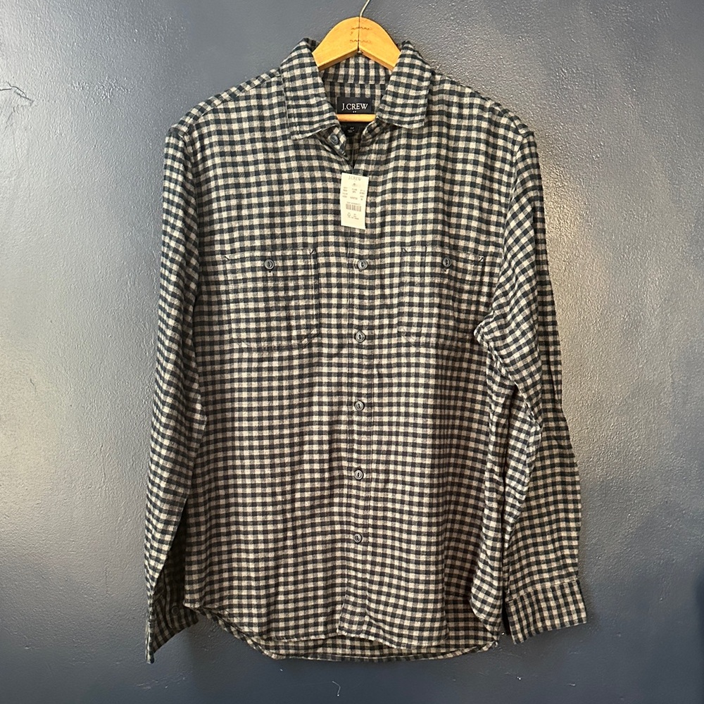 J. Crew Men's Navy and Grey Gingham Button Down Flannel Shirt